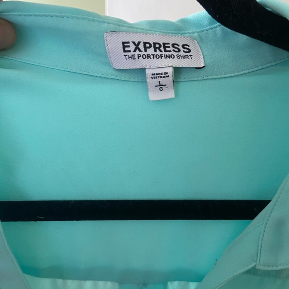 Express button down. - Picture 3 of 3